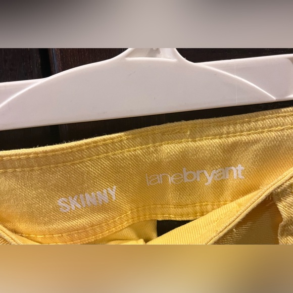 NWOT Lane Bryant Sz16 Daffodil Yellow Jeans/Pants Sz 16 Skinny - Picture 2 of 9